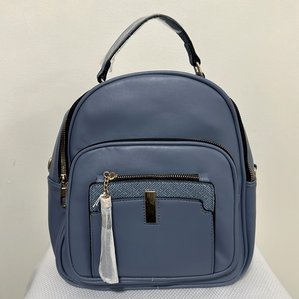 🔥Brand New Fashion Vegan Leather Blue Backpack.